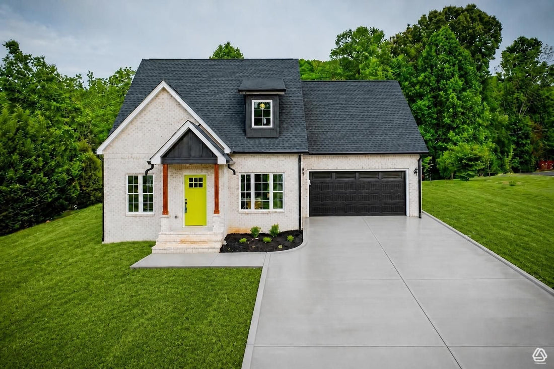 Mitchell Creek, Jonesborough — Spec Home with a Butler's Kitchen