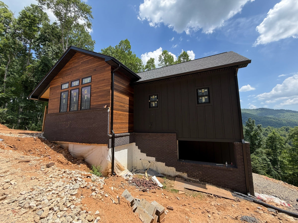 Summerfield Drive, Butler — Modern Mountain Cabin